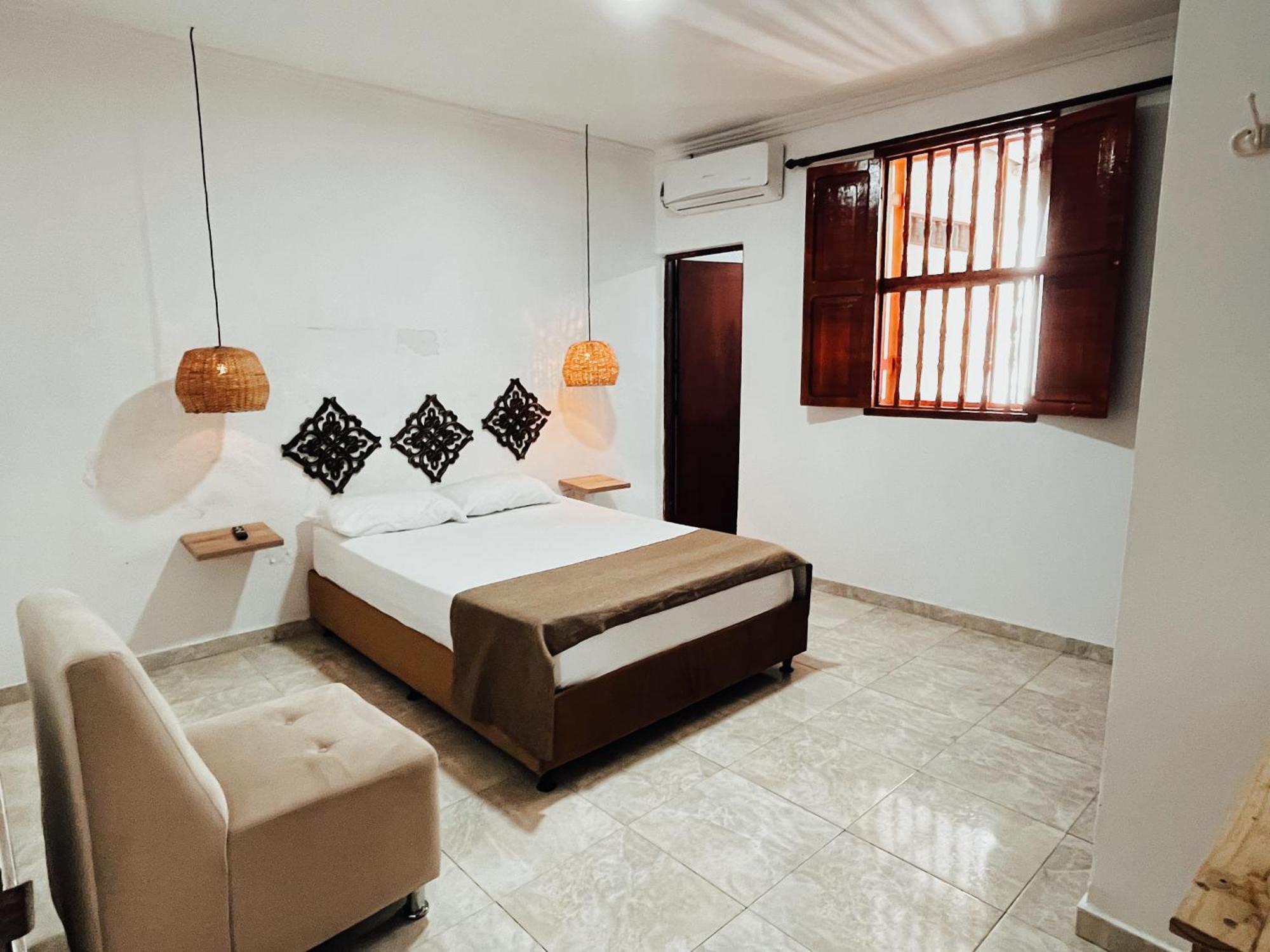 Hostal Maus Cartagena 외부 사진